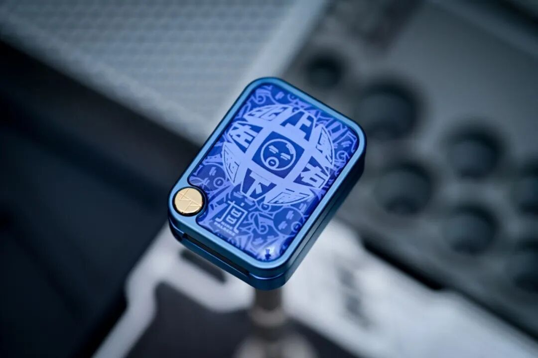 Nine-Grid - Alpine Blue