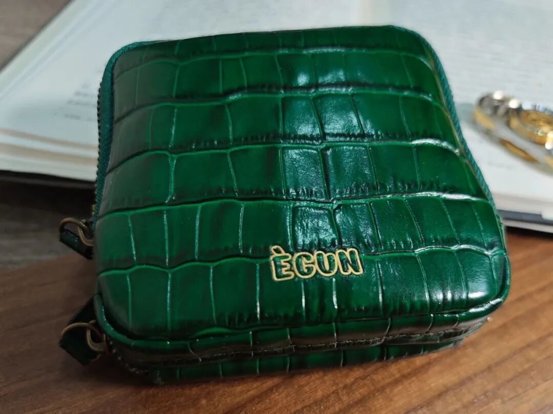 EGUN Gator Pouch
