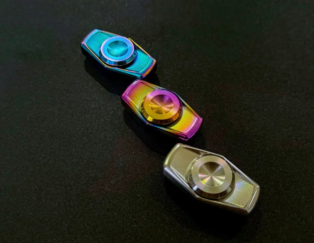 HE EDC Light Boat