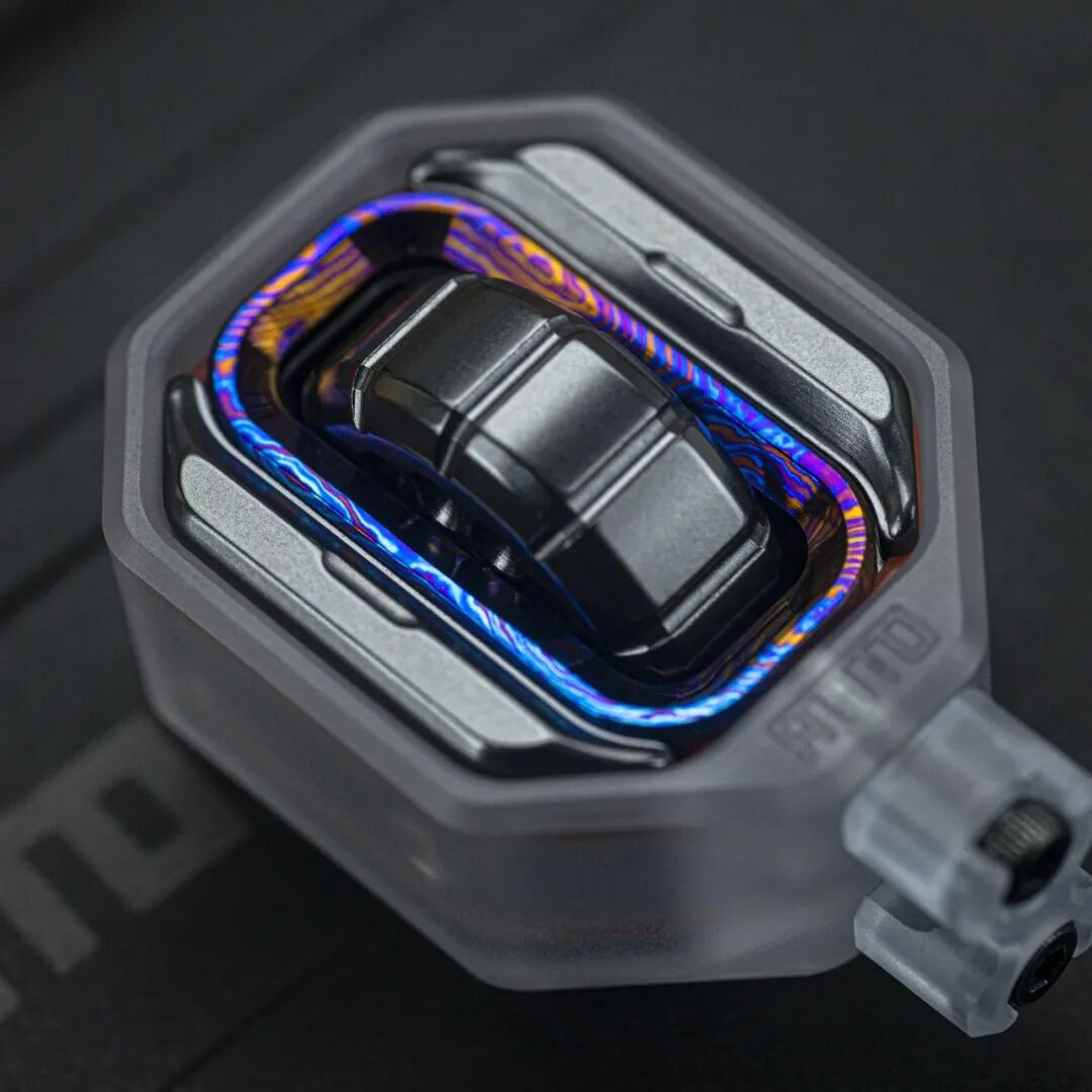 Close-up of the standalone AMMO Mechanical Decoder roller