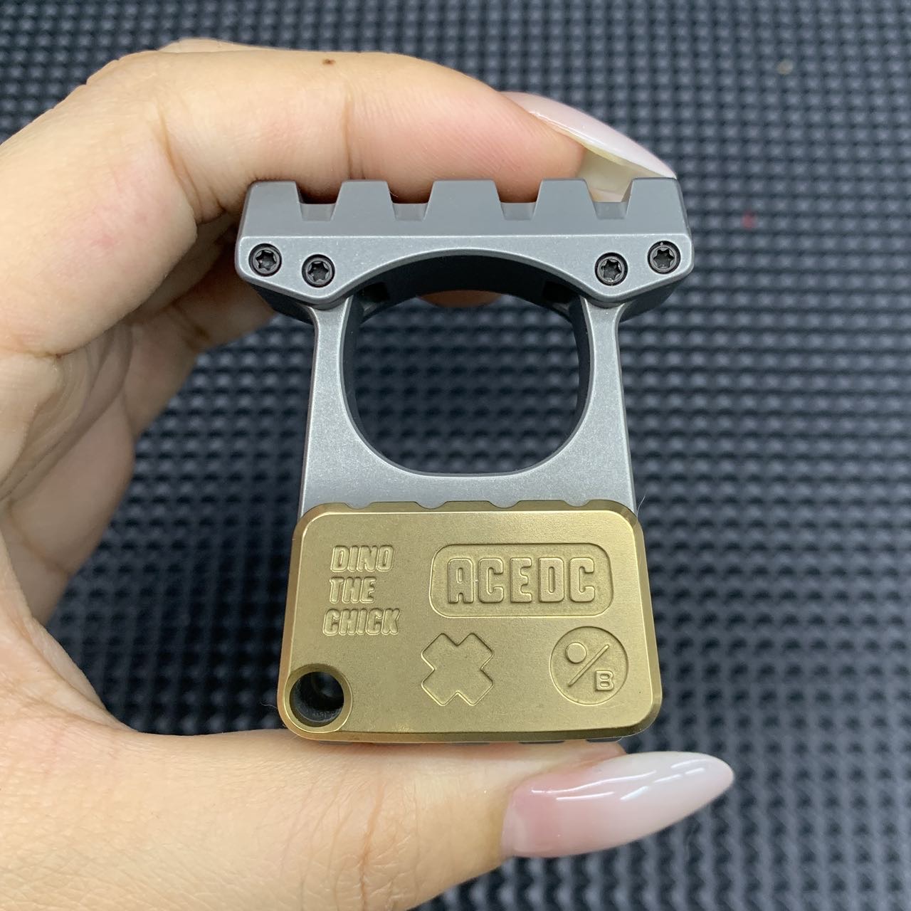 ACEdc SLINGBOY